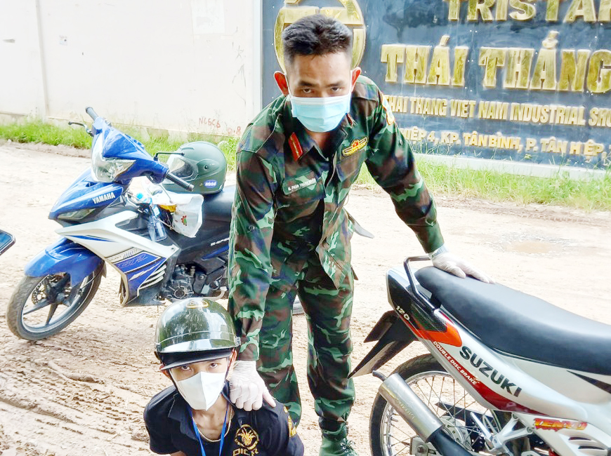 Tuần tra phát hiện đối tượng tàng trữ ma túy